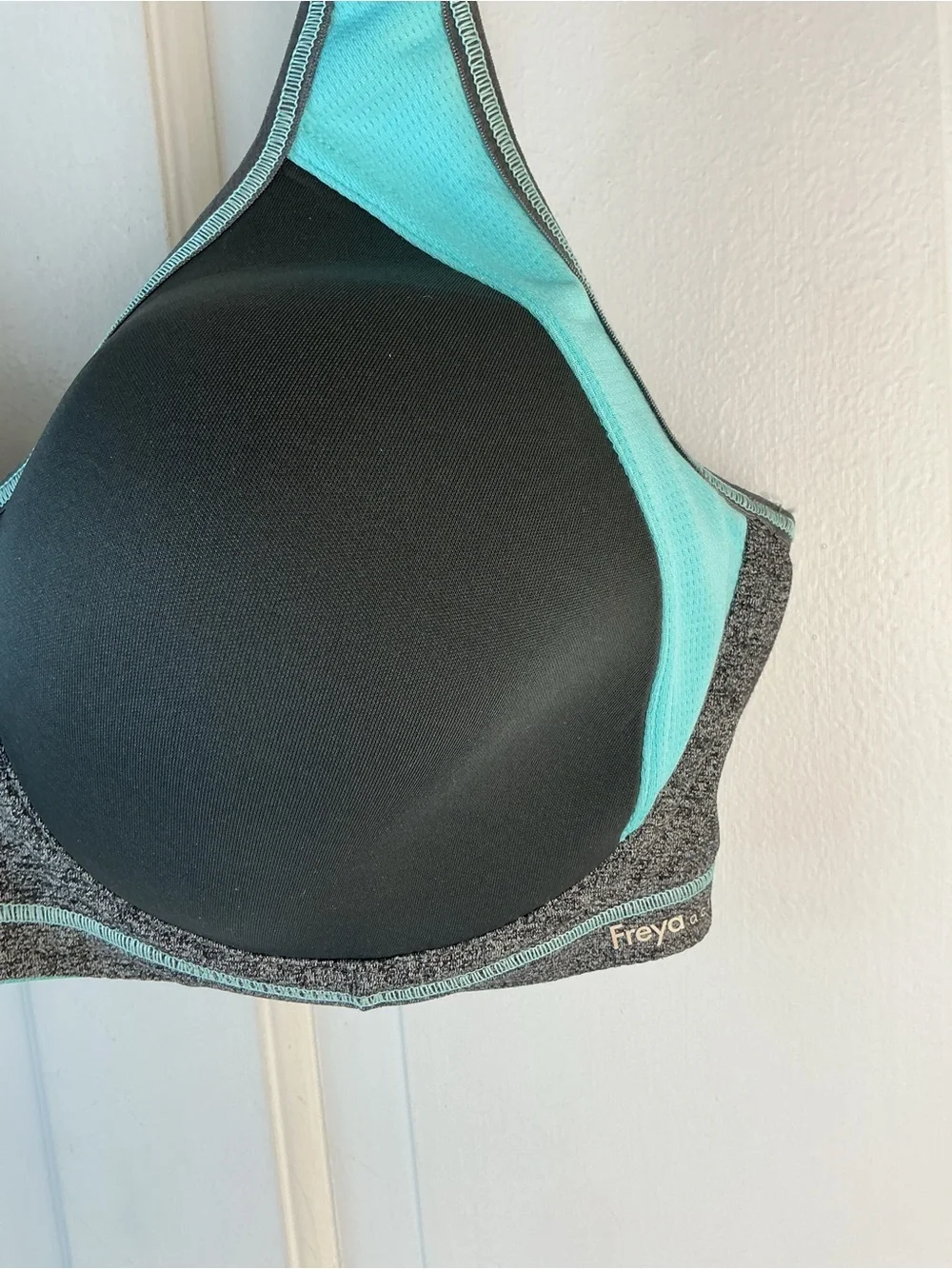Freya Active Epic Underwire Molded Cup Charcoal Sports Bra 36DD